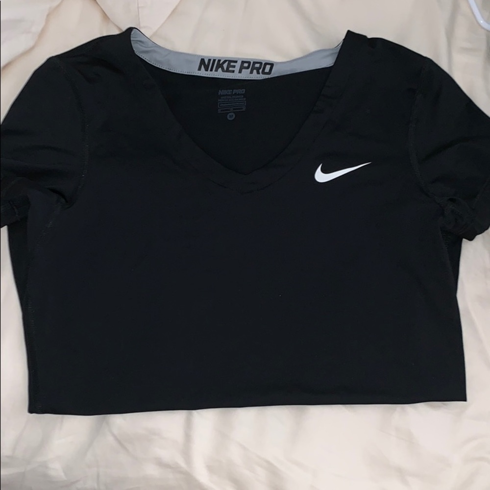 Nike Pro V neck t